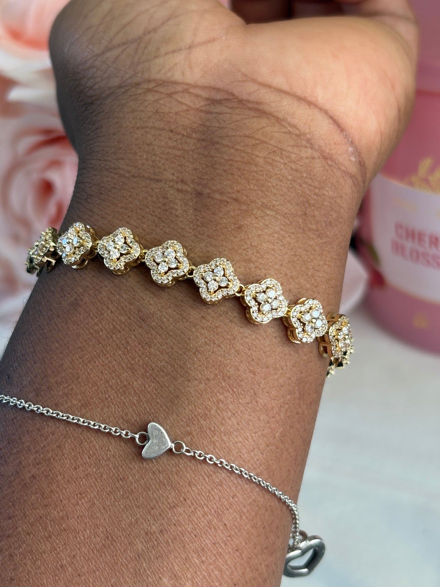 Medalia bracelets