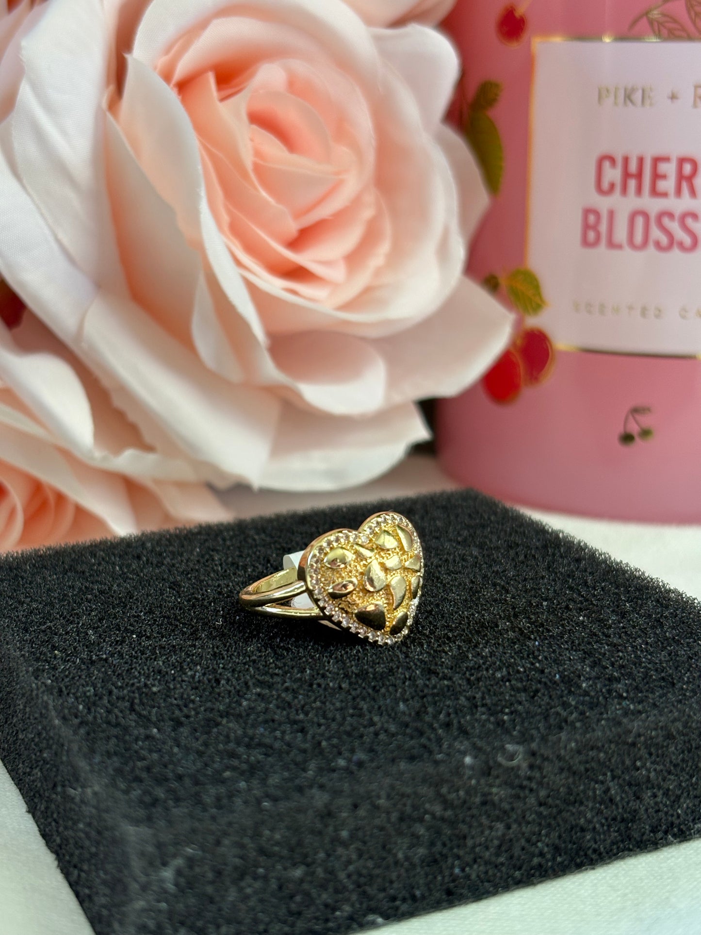 Nugget heart ring