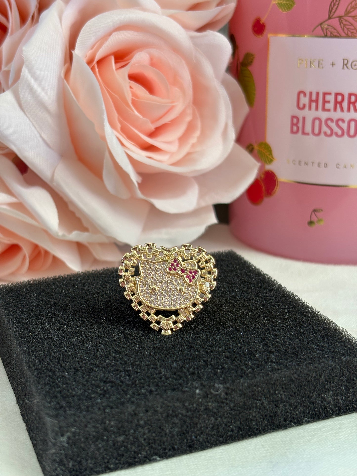Big heart hk ring
