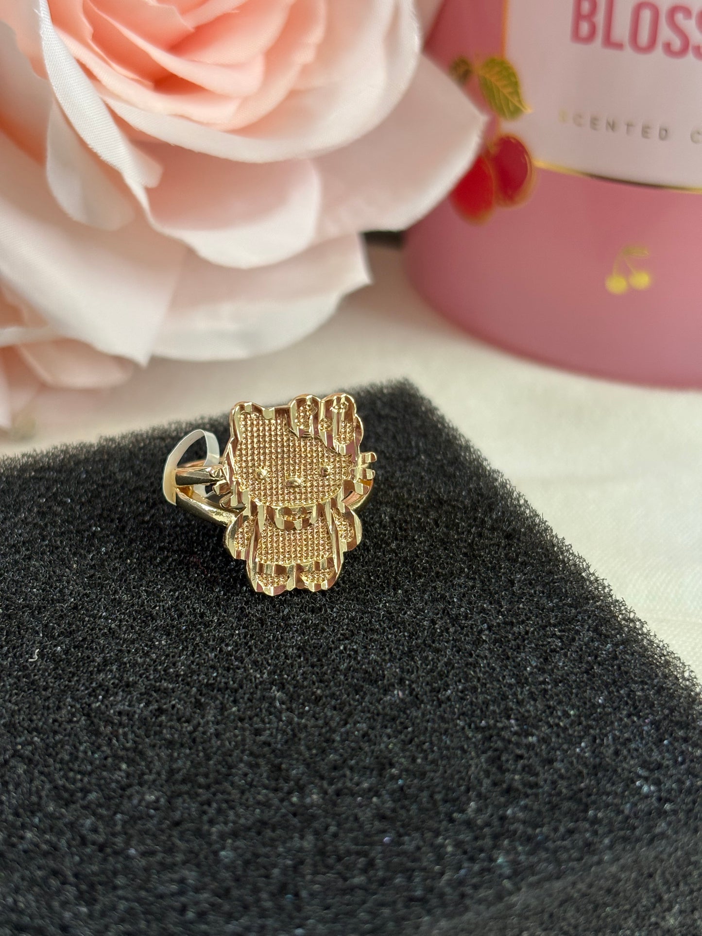 Hk rings