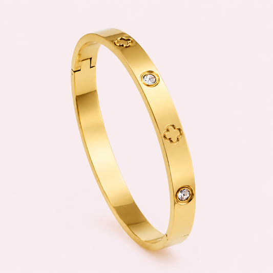 Love plus  bracelet