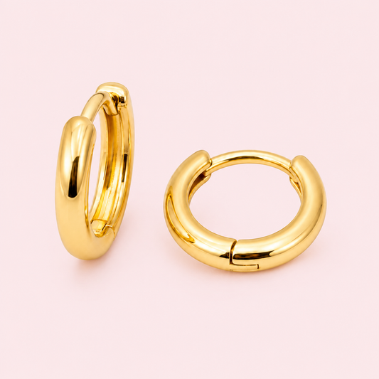 Hug me earring