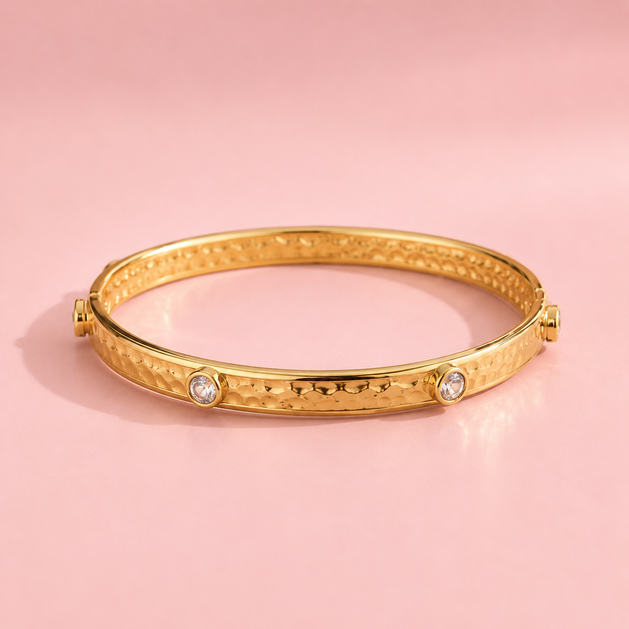 Tierra Bangle